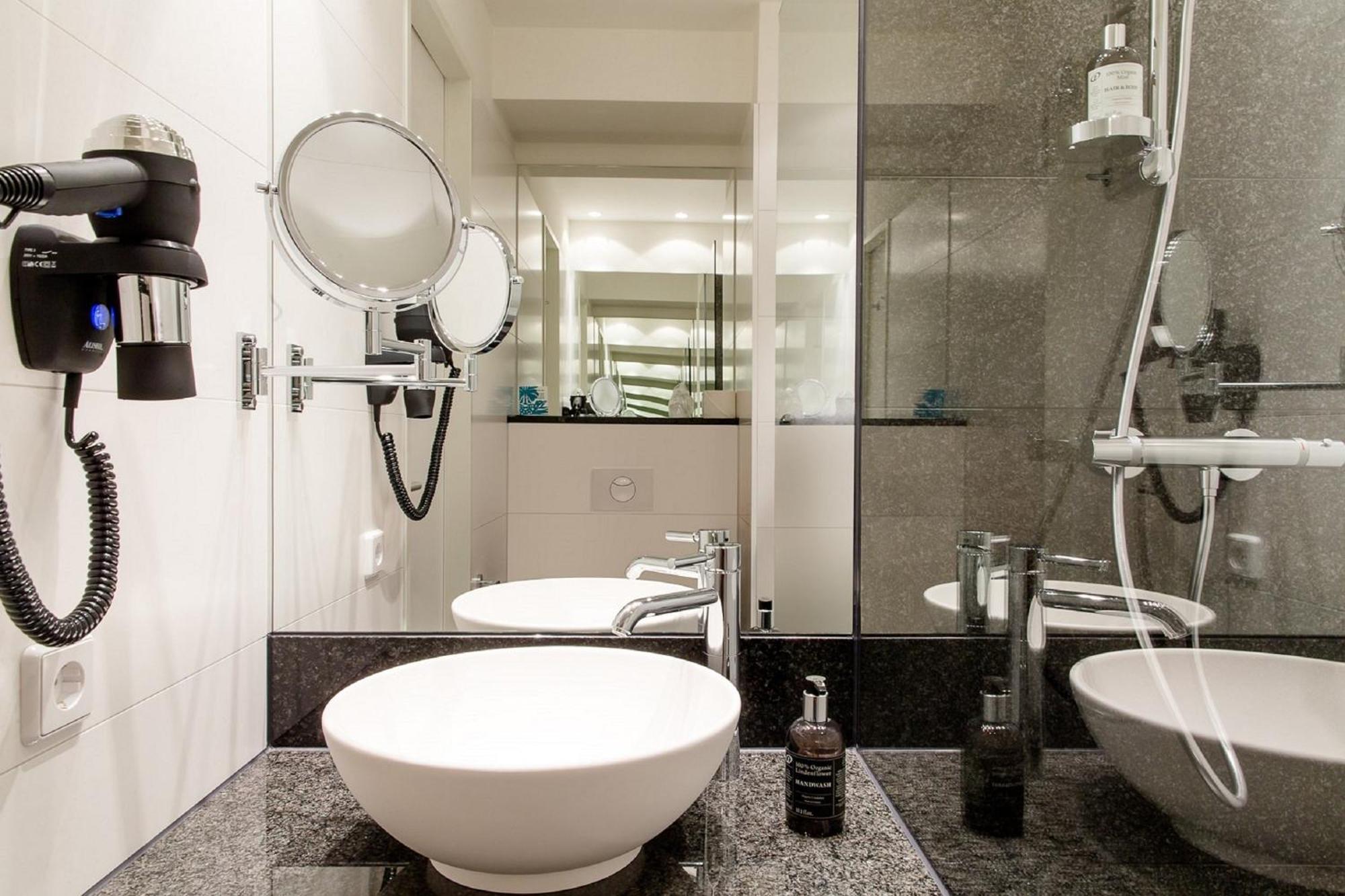 Motel One Koeln-Messe Εξωτερικό φωτογραφία